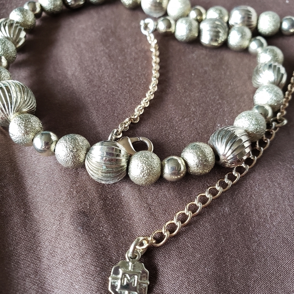 Studio M Necklace gorgeous tan & light golden tones 8" to 10"L New - Picture 6 of 6